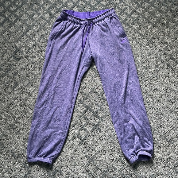 Adidas Climawarm women’s purple sweatpants large elastic bottoms - Picture 1 of 5